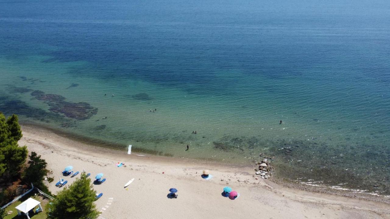 Maras Marinas Home Nikíti Kültér fotó