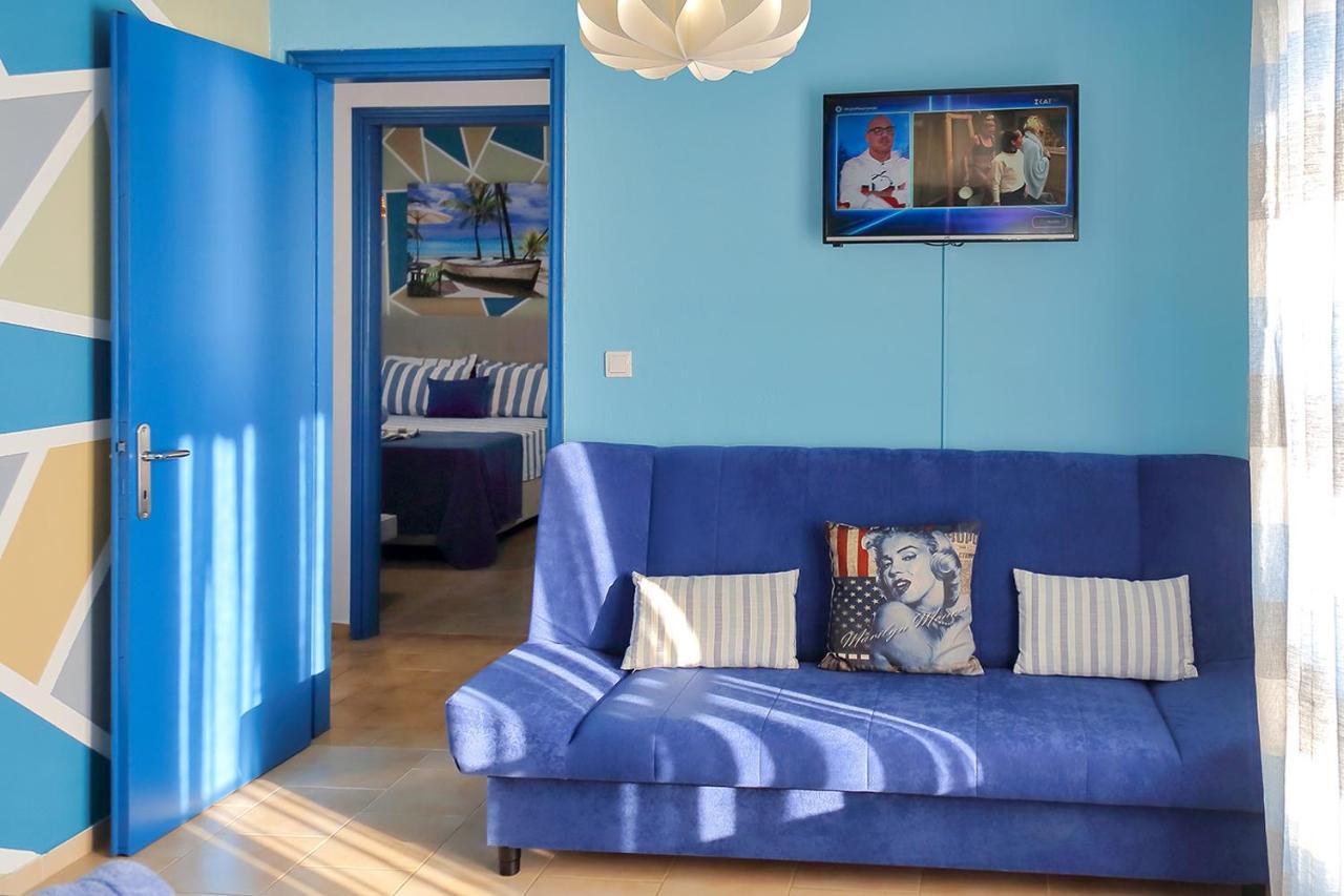 Maras Marinas Home Nikíti Kültér fotó