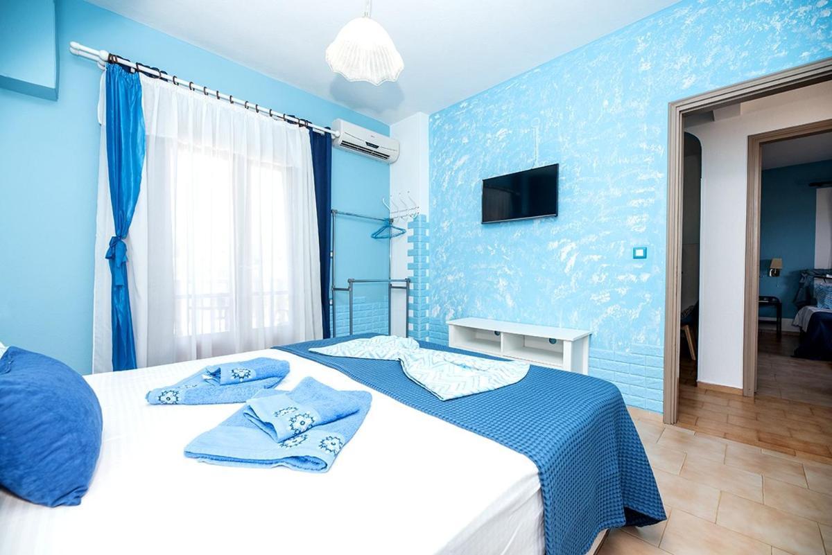 Maras Marinas Home Nikíti Kültér fotó